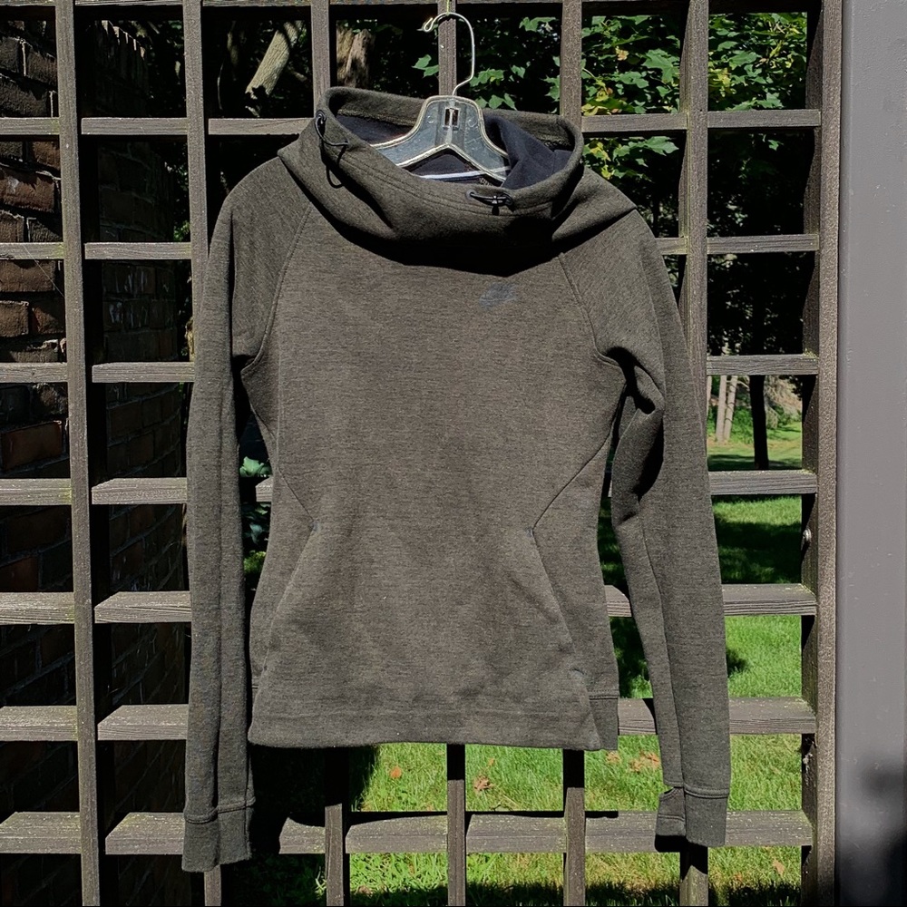 Nike Cowl Neck Green Sweatshirt